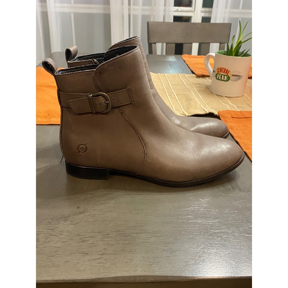 Born Kerri Taupe Leather Ankle Boots Buckle Zip Booties Womens 7 M